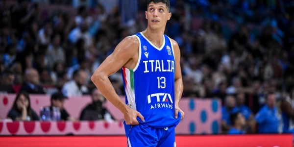 开云体育APP下载-丰泰基奥贡献14分4篮板2助攻1抢断，带领球队斩获首场胜利