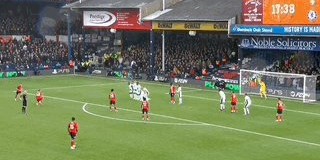 开云体育APP下载-【英超】帕尔默2球1助，卢顿连追2球！切尔西3比2险胜